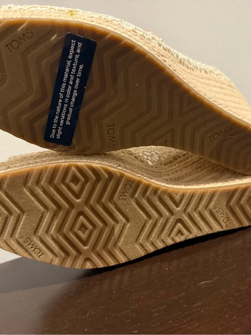 TOMS Women’s Beige Crochet Espadrille Wedges NEVER WORN